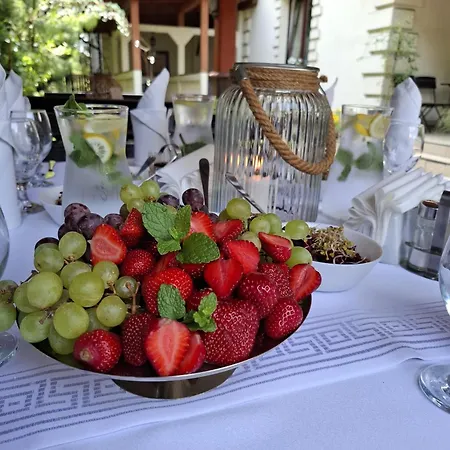 Dworek Zloty Rog I Restauracja 3* Krakow