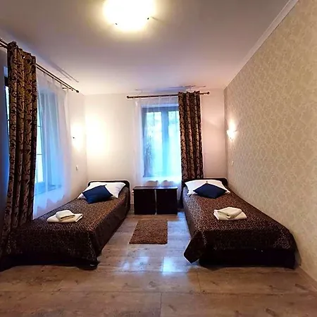Ξενοδοχείο Dworek Zloty Rog I Restauracja Krasków