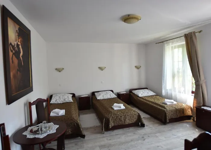 Dworek Zloty Rog I Restauracja 3* Krakow