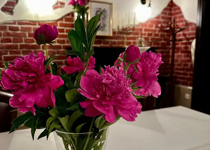 Dworek Zloty Rog I Restauracja