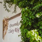Dworek Zloty Rog I Restauracja Krakau