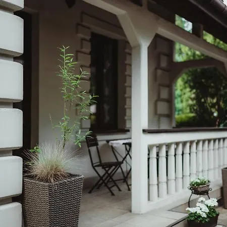 Dworek Zloty Rog I Restauracja 3* 克拉科夫